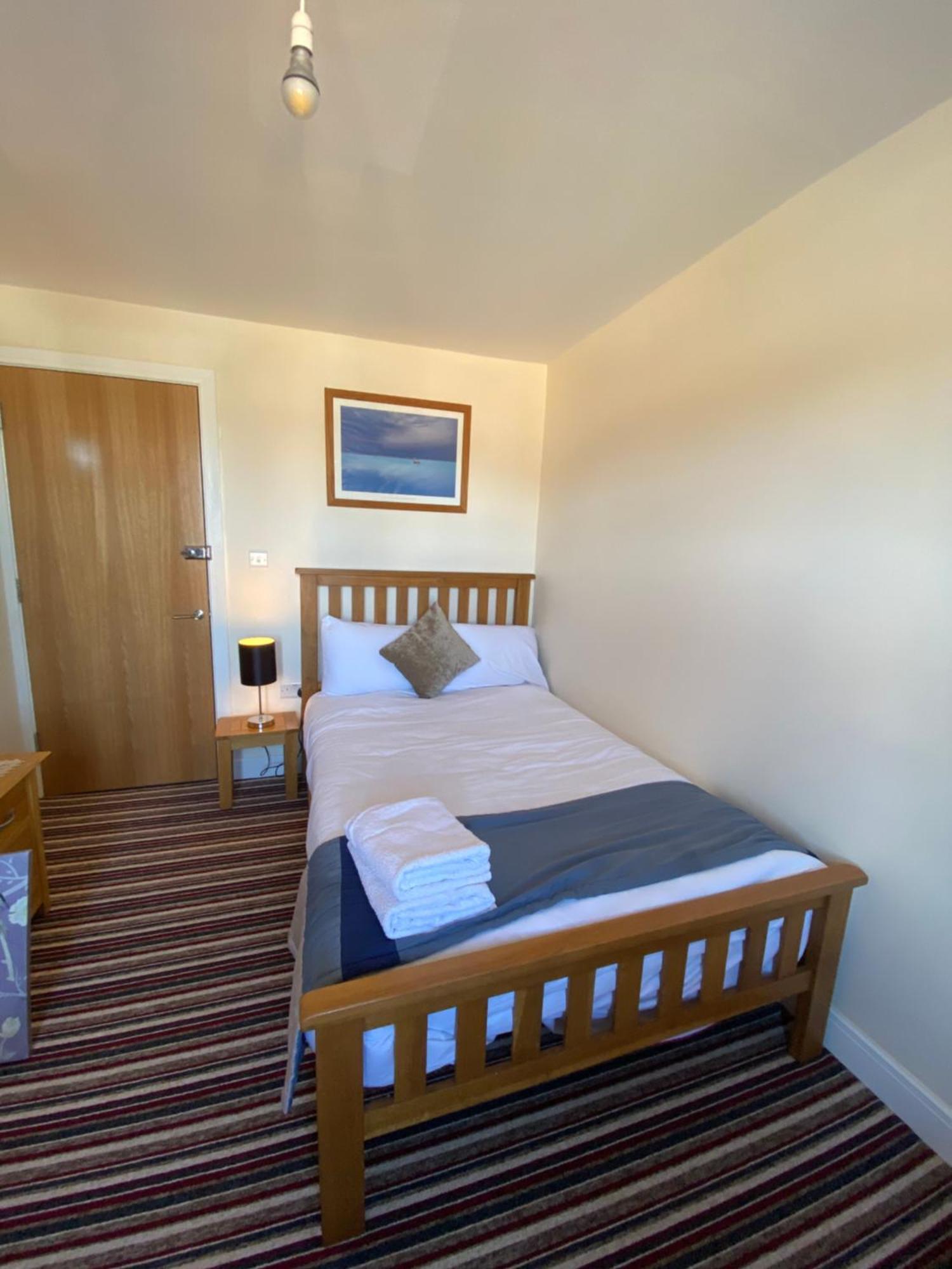 Hotel Plumpton Walk Canterbury Exterior foto